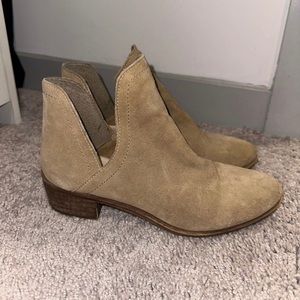 Coconuts by Matisse Ankle Booties